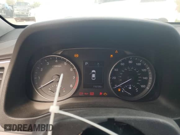 2018 Hyundai Elantra SEL z VIN 5NPD84LF3JH286514, wystawiony jako Copart lot #70502705 z przebiegiem 110 729 mil mil oraz Szkoda całkowita • Salvage title. Historia ofert i sprzedaży dostępna na DreamBid. Obrazek 9.