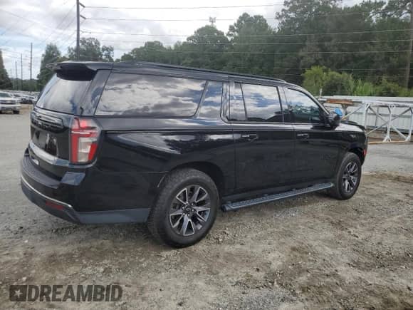 2021 Chevrolet Suburban Z71 z VIN 1GNSKDKD8MR213247, wystawiony jako Copart lot #85753325 z przebiegiem 77 937 mil mil oraz Szkoda całkowita • Salvage title. Historia ofert i sprzedaży dostępna na DreamBid. Obrazek 3.