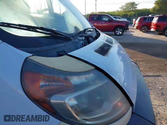 2017 Ram ProMaster Cargo z VIN 3C6TRVAG7HE539933, wystawiony jako IAAI lot #43435115 z przebiegiem 233 331 mil mil oraz . Historia ofert i sprzedaży dostępna na DreamBid. Obrazek 16.