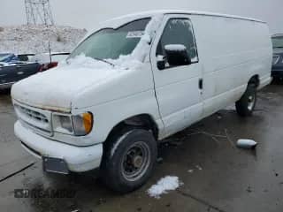2000 Ford Econoline Cargo with VIN 1FTNS24LXYHB52543, listed as a Copart auction lot 82540754 with 355,188 mi miles and Clean title. Bid and sale history available at DreamBid. Image 1.