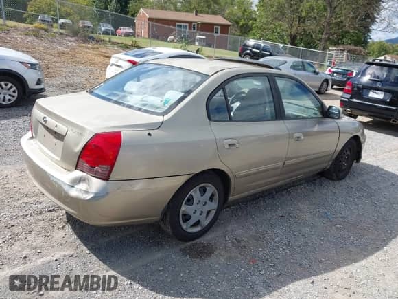 2005 Hyundai Elantra GLS with VIN KMHDN46D15U100091, listed as a IAAI auction lot 43378289 with 176,099 mi miles and . Bid and sale history available at DreamBid. Image 4.