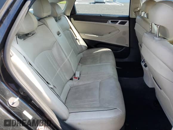 2016 Hyundai Genesis 3.8L с VIN KMHGN4JE3GU137594, выставлен на аукционе Copart как лот 66179375 с пробегом 157 053 миль миль и Списание • Salvage title. История ставок и продаж доступна на DreamBid. Изображение 10.