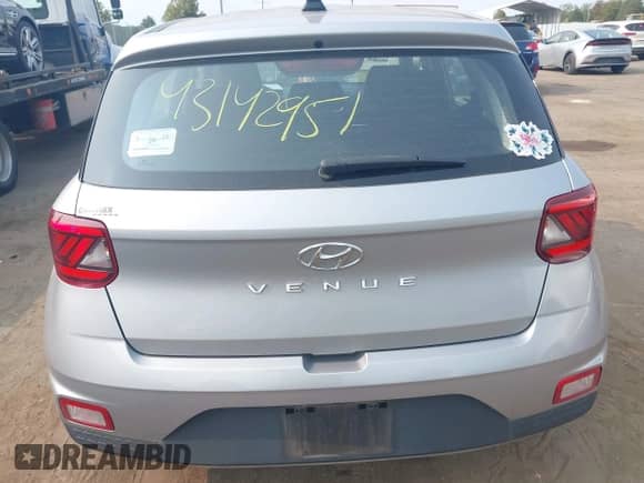2021 Hyundai Venue SE с VIN KMHRB8A3XMU081897, выставлен на аукционе IAAI как лот 43142951 с пробегом 36 594 миль миль и . История ставок и продаж доступна на DreamBid. Изображение 17.