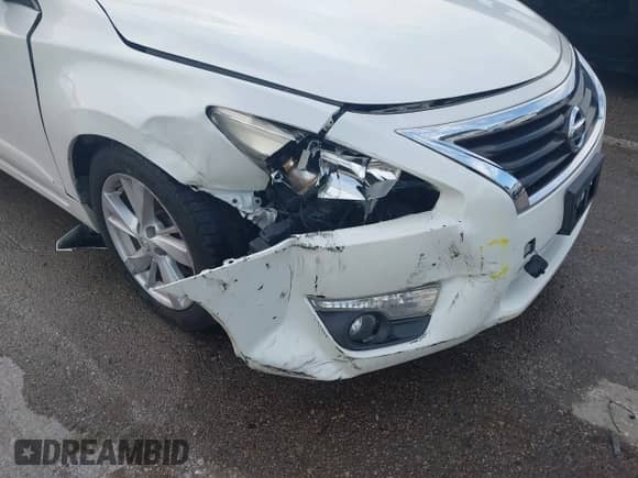 2015 Nissan Altima S z VIN 1N4AL3APXFC431497, wystawiony jako IAAI lot #42899088 z przebiegiem 122 880 mil mil oraz . Historia ofert i sprzedaży dostępna na DreamBid. Obrazek 6.