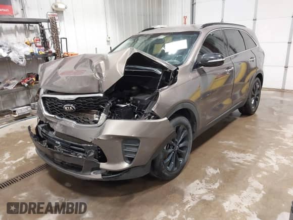 2019 Kia Sorento LX с VIN 5XYPG4A58KG598198, выставлен на аукционе IAAI как лот 43095870 с пробегом 182 169 миль миль и . История ставок и продаж доступна на DreamBid. Изображение 19.