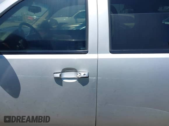 2011 Chevrolet Tahoe LS с VIN 1GNSCAE06BR103590, выставлен на аукционе IAAI как лот 42678660 с пробегом 252 487 миль миль и . История ставок и продаж доступна на DreamBid. Изображение 14.
