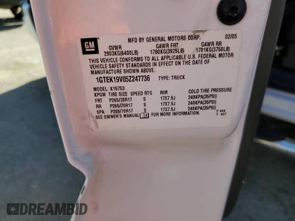 2005 GMC Sierra 1500 SLE с VIN 1GTEK19V05Z247736, выставлен на аукционе Copart как лот 48912075 с пробегом 78 481 миль миль и Списание • Salvage title. История ставок и продаж доступна на DreamBid. Изображение 12.