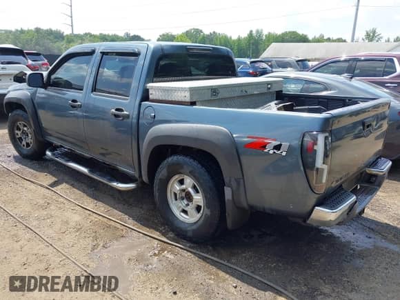 2006 Chevrolet Colorado 3LT z VIN 1GCDT136268157084, wystawiony jako IAAI lot #42803976 z przebiegiem 269 089 mil mil oraz . Historia ofert i sprzedaży dostępna na DreamBid. Obrazek 3.