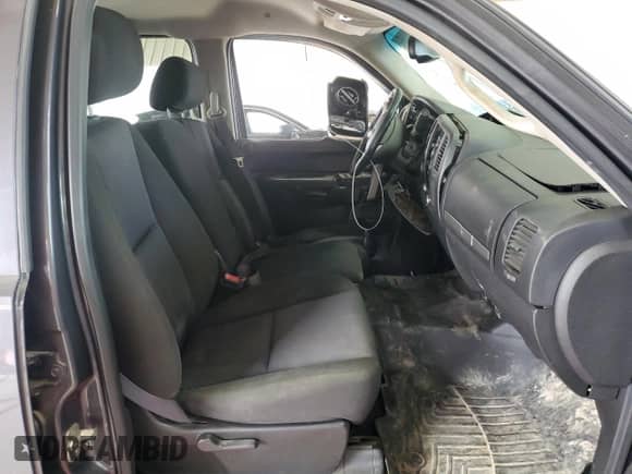 2011 Chevrolet Silverado 2500HD LT с VIN 1GC1KXC87BF149997, выставлен на аукционе Copart как лот 67921085 с пробегом 165 635 миль миль и Списание • Salvage title. История ставок и продаж доступна на DreamBid. Изображение 7.