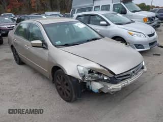 2006 Honda Accord LX z VIN 1HGCM56436A169183, wystawiony jako IAAI lot #43569635 z przebiegiem 76 474 mil mil oraz . Historia ofert i sprzedaży dostępna na DreamBid. Obrazek 1.