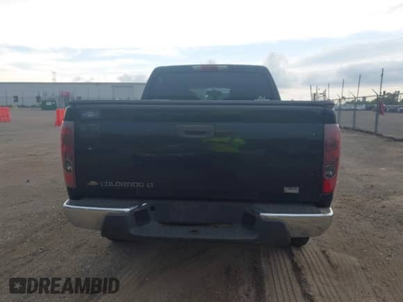 2008 Chevrolet Colorado 1LT z VIN 1GCDT33E888220923, wystawiony jako IAAI lot #42836736 z przebiegiem 209 764 mil mil oraz . Historia ofert i sprzedaży dostępna na DreamBid. Obrazek 16.