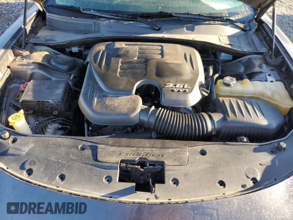 2019 Dodge Charger SXT with VIN 2C3CDXBG8KH760183, listed as a Copart auction lot 86606525 with 163,981 mi miles and Clean title. Bid and sale history available at DreamBid. Image 11.