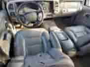 1997 Chevrolet Suburban with VIN 3GNGK26R5VG140050, listed as a Copart auction lot 87865605 with 219,522 mi miles and Salvage title. Bid and sale history available at DreamBid. Image 8.