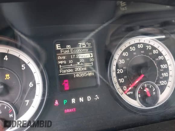 2014 Ram 1500 Express z VIN 1C6RR6KTXES272212, wystawiony jako IAAI lot #42452271 z przebiegiem 140 854 mil mil oraz . Historia ofert i sprzedaży dostępna na DreamBid. Obrazek 15.