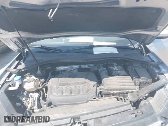 2020 Volkswagen Tiguan S с VIN 3VV1B7AX8LM054877, выставлен на аукционе IAAI как лот 43147566 с пробегом 118 030 миль миль и . История ставок и продаж доступна на DreamBid. Изображение 10.