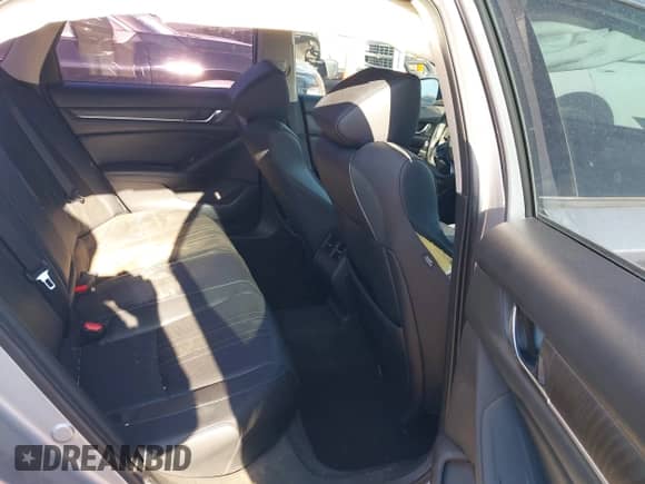 2018 Honda Accord EX-L with VIN 1HGCV1F54JA131856, listed as a IAAI auction lot 42892227 with 101,277 mi miles and . Bid and sale history available at DreamBid. Image 8.