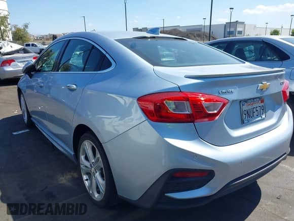 2017 Chevrolet Cruze Premier с VIN 1G1BF5SM8H7181784, выставлен на аукционе IAAI как лот 43303597 с пробегом 56 414 миль миль и . История ставок и продаж доступна на DreamBid. Изображение 3.