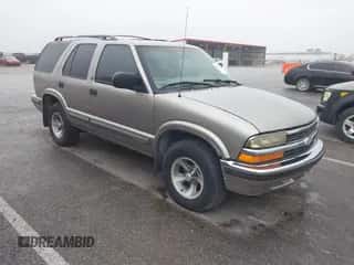1999 Chevrolet Blazer LT с VIN 1GNCS13W9X2158646, выставлен на аукционе IAAI как лот 43550215 с пробегом 263 700 миль миль и . История ставок и продаж доступна на DreamBid. Изображение 1.