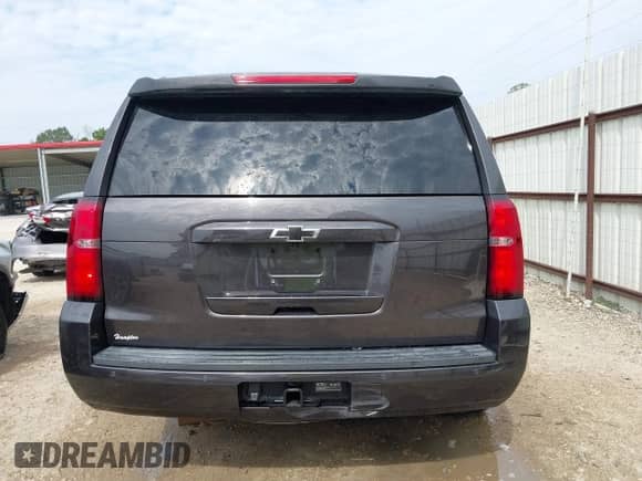 2017 Chevrolet Tahoe LS с VIN 1GNSCAKC1HR188166, выставлен на аукционе IAAI как лот 43069843 с пробегом 107 421 миль миль и . История ставок и продаж доступна на DreamBid. Изображение 17.