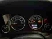 2014 Jeep Compass Latitude z VIN 1C4NJDEB5ED603160, wystawiony jako Copart lot #54603025 z przebiegiem 87 983 mil mil oraz Czysty tytuł • Clean title. Historia ofert i sprzedaży dostępna na DreamBid. Obrazek 9.