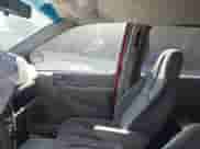 2001 Dodge Caravan SE with VIN 1B4GP25371B274842, listed as a IAAI auction lot 43355012 with 109,100 mi miles and . Bid and sale history available at DreamBid. Image 5.