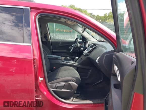 2015 Chevrolet Equinox LT z VIN 2GNFLFE30F6116118, wystawiony jako IAAI lot #42255499 z przebiegiem 122 361 mil mil oraz . Historia ofert i sprzedaży dostępna na DreamBid. Obrazek 5.