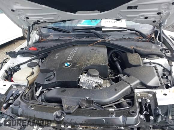 2014 BMW 3 Series 335i с VIN WBA3A9C59EF478635, выставлен на аукционе IAAI как лот 42254943 с пробегом 116 396 миль миль и . История ставок и продаж доступна на DreamBid. Изображение 10.