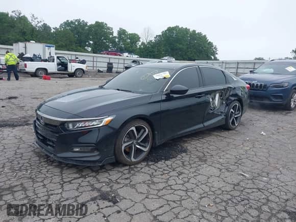 2019 Honda Accord Sport with VIN 1HGCV2F38KA008549, listed as a IAAI auction lot 42331793 with 82,195 mi miles and . Bid and sale history available at DreamBid. Image 17.