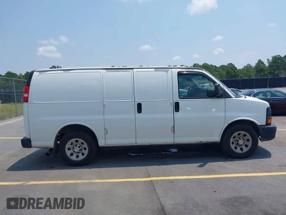 2012 Chevrolet Express Cargo with VIN 1GCSGAFX9C1162920, listed as a IAAI auction lot 42680456 with 364,755 mi miles and . Bid and sale history available at DreamBid. Image 13.
