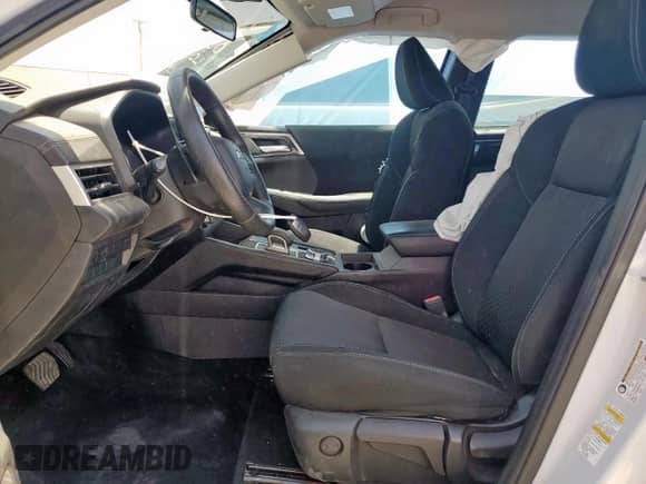 2024 Mitsubishi Outlander ES with VIN JA4J3UA83RZ026196, listed as a Copart auction lot 57175825 with 18,397 mi miles and Salvage title. Bid and sale history available at DreamBid. Image 7.