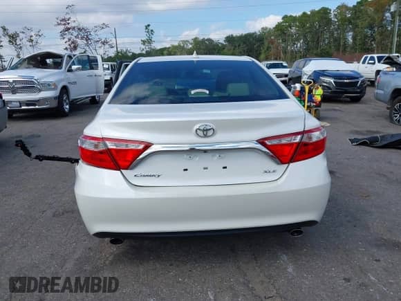 2016 Toyota Camry XLE with VIN 4T1BK1FK1GU572372, listed as a IAAI auction lot 43356237 with 56,483 mi miles and . Bid and sale history available at DreamBid. Image 16.