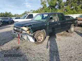 2006 Chevrolet Silverado 1500 Work Truck z VIN 1GCEC19X26Z290216, wystawiony jako Copart lot #62070305 z przebiegiem Nie podano mil oraz Szkoda całkowita • Salvage title. Historia ofert i sprzedaży dostępna na DreamBid. Obrazek 1.