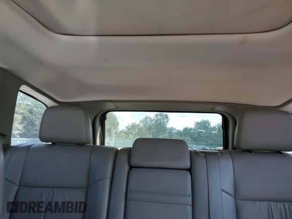 2011 Jeep Grand Cherokee Laredo с VIN 1J4RS4GG1BC531599, выставлен на аукционе Copart как лот 71373175 с пробегом 189 192 миль миль и Чистый • Clean title. История ставок и продаж доступна на DreamBid. Изображение 10.