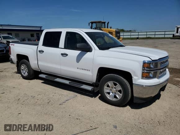 2014 Chevrolet Silverado 1500 LT with VIN 3GCUKREHXEG200806, listed as a Copart auction lot 56348635 with 100,164 mi miles and Clean title. Bid and sale history available at DreamBid. Image 4.