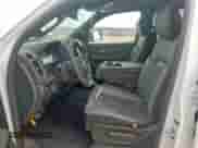 2025 Ram 1500 Tradesman z VIN 1C6RRFCGXSN668846, wystawiony jako Copart lot #63792535 z przebiegiem 472 mil mil oraz Szkoda całkowita • Salvage title. Historia ofert i sprzedaży dostępna na DreamBid. Obrazek 7.