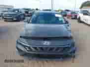 2024 Hyundai Elantra Limited z VIN KMHLP4DG9RU652141, wystawiony jako IAAI lot #43138894 z przebiegiem 15 803 mil mil oraz . Historia ofert i sprzedaży dostępna na DreamBid. Obrazek 12.