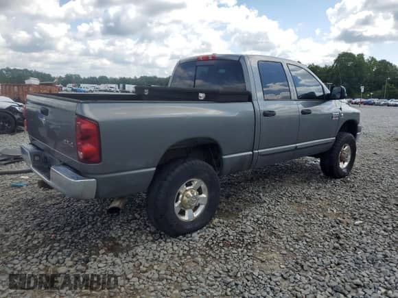 2007 Dodge 2500 SLT z VIN 3D7KS28C87G750710, wystawiony jako Copart lot #66853385 z przebiegiem 294 219 mil mil oraz Szkoda całkowita • Salvage title. Historia ofert i sprzedaży dostępna na DreamBid. Obrazek 3.
