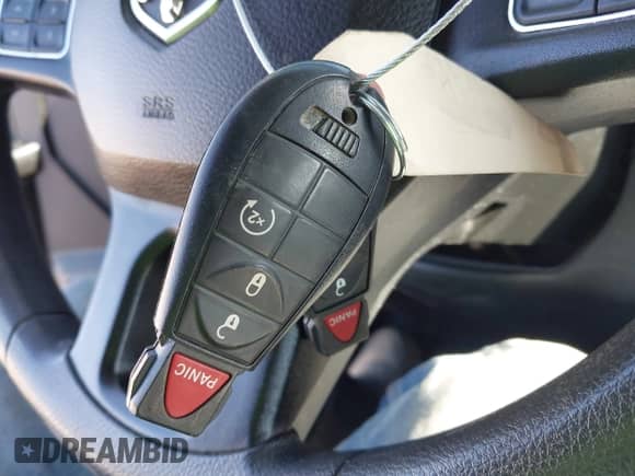 2019 Ram 1500 Express z VIN 1C6RR7FT3KS631671, wystawiony jako IAAI lot #41470320 z przebiegiem 49 588 mil mil oraz . Historia ofert i sprzedaży dostępna na DreamBid. Obrazek 11.