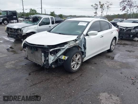 2015 Nissan Altima S z VIN 1N4AL3AP2FC579076, wystawiony jako IAAI lot #43417561 z przebiegiem 162 679 mil mil oraz . Historia ofert i sprzedaży dostępna na DreamBid. Obrazek 2.