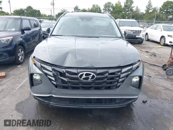 2024 Hyundai Tucson SEL z VIN 5NMJFCDE6RH412964, wystawiony jako IAAI lot #43340070 z przebiegiem 26 796 mil mil oraz . Historia ofert i sprzedaży dostępna na DreamBid. Obrazek 12.