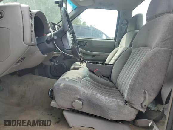 1998 Chevrolet S-10 LS с VIN 1GCCS144XWK196343, выставлен на аукционе Copart как лот 61978085 с пробегом 211 187 миль миль и Чистый • Clean title. История ставок и продаж доступна на DreamBid. Изображение 7.