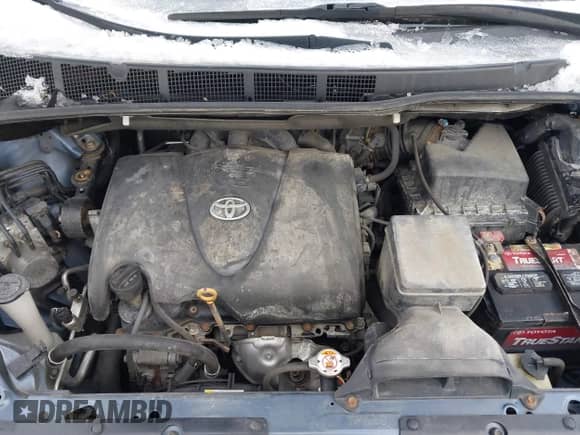 2017 Toyota Sienna XLE with VIN 5TDDZ3DC9HS159153, listed as a IAAI auction lot 41350390 with 110,715 mi miles and . Bid and sale history available at DreamBid. Image 10.