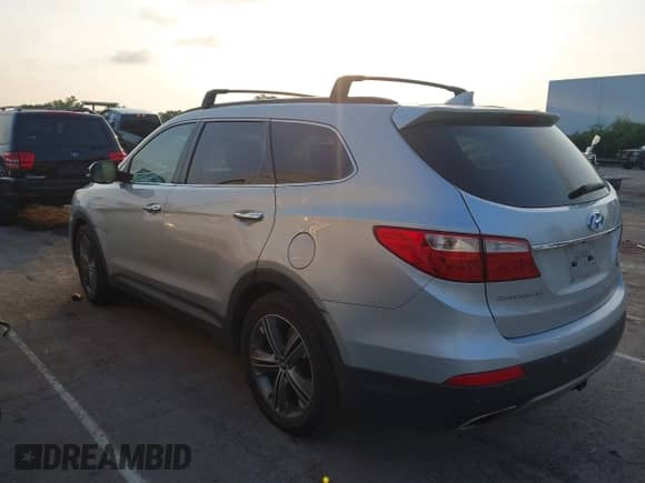 2015 Hyundai Santa Fe GLS с VIN KM8SRDHF1FU130025, выставлен на аукционе IAAI как лот 42697757 с пробегом 113 325 миль миль и . История ставок и продаж доступна на DreamBid. Изображение 14.