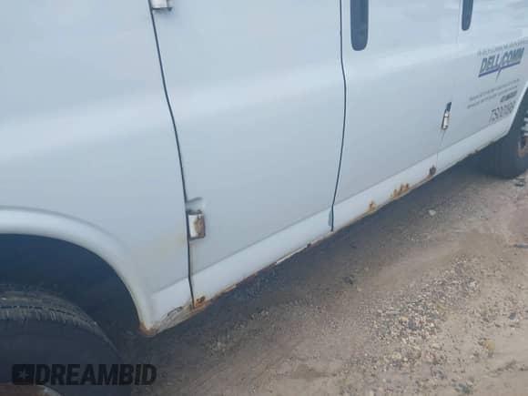 2006 Chevrolet Express Cargo с VIN 1GCGG25VX61236099, выставлен на аукционе IAAI как лот 42869417 с пробегом 139 944 миль миль и . История ставок и продаж доступна на DreamBid. Изображение 6.