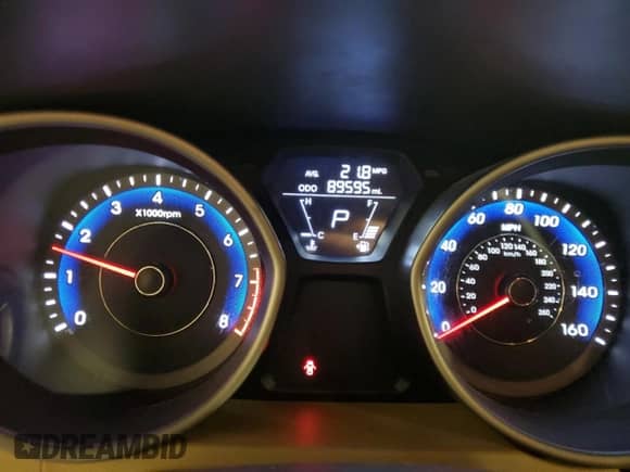 2013 Hyundai Elantra GLS z VIN KMHDH4AE6DU485962, wystawiony jako Copart lot #84523085 z przebiegiem 89 595 mil mil oraz Szkoda całkowita • Salvage title. Historia ofert i sprzedaży dostępna na DreamBid. Obrazek 9.