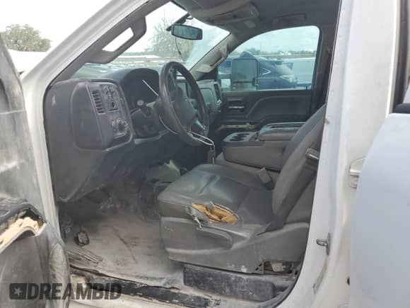 2018 Chevrolet Silverado 2500HD Work Truck с VIN 1GC1KUEG0JF236464, выставлен на аукционе Copart как лот 81324065 с пробегом Не указан миль и Чистый • Clean title. История ставок и продаж доступна на DreamBid. Изображение 7.