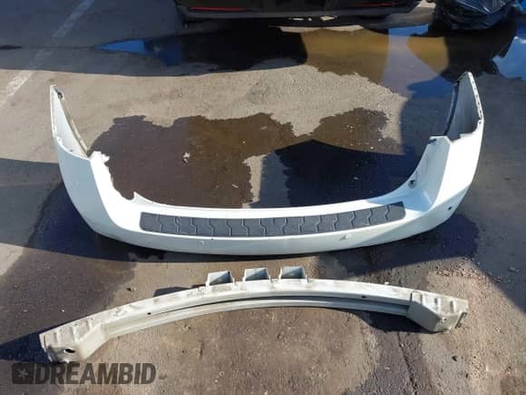 2015 Honda Odyssey Touring Elite с VIN 5FNRL5H94FB052272, выставлен на аукционе IAAI как лот 43040692 с пробегом 134 921 миль миль и . История ставок и продаж доступна на DreamBid. Изображение 12.