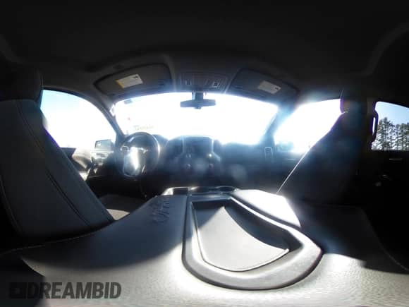 2020 GMC Sierra 1500 Elevation with VIN 3GTP8CED8LG303144, listed as a IAAI auction lot 41459543 with 121,365 mi miles and . Bid and sale history available at DreamBid. Image 20.