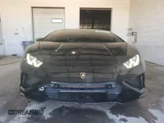 2021 Lamborghini Huracan with VIN ZHWUF5ZF7MLA17705, listed as a Copart auction lot 58845374 with 3,510 mi miles and Salvage title. Bid and sale history available at DreamBid. Image 5.