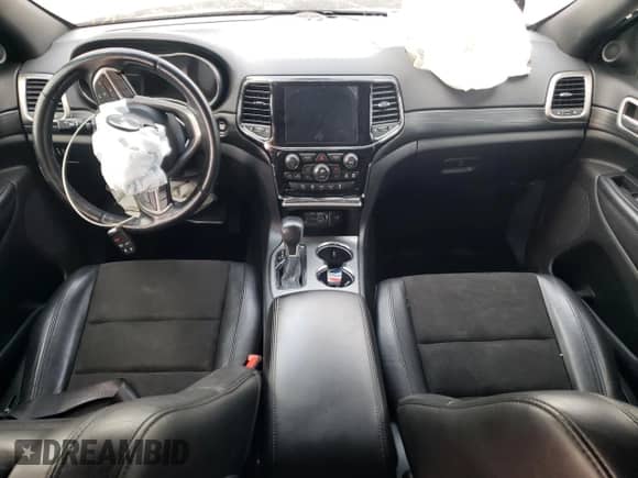 2020 Jeep Grand Cherokee Altitude z VIN 1C4RJFAG4LC389232, wystawiony jako Copart lot #67544635 z przebiegiem Nie podano mil oraz Szkoda całkowita • Salvage title. Historia ofert i sprzedaży dostępna na DreamBid. Obrazek 8.